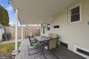 9235 Walker St, Philadelphia, PA 19114 - Photo 28