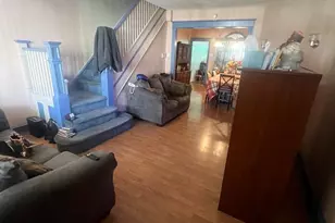 422 W Annsbury St, Philadelphia, PA 19140 - Photo 4