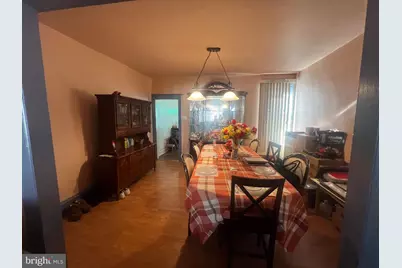 422 W Annsbury Street, Philadelphia, PA 19140 - Photo 6