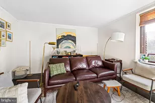 1137 Pine Street E, Philadelphia, PA 19107 - Photo 2