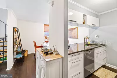 1137 Pine Street E #300, Philadelphia, PA 19107 - Photo 8