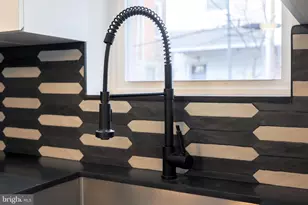 2609 Ingersoll St, Philadelphia, PA 19121 - Photo 12