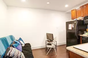 1902 N 17th St, Philadelphia, PA 19121 - Photo 2