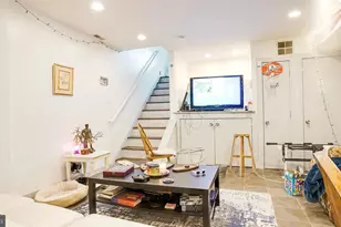 1902 N 17th St, Philadelphia, PA 19121 - Photo 4