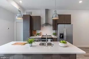 710 N 16th St, Philadelphia, PA 19130 - Photo 8