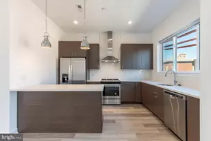 710 N 16th St, Philadelphia, PA 19130 - Photo 16