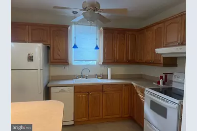 2434 S 12th Street, Philadelphia, PA 19148 - Photo 8