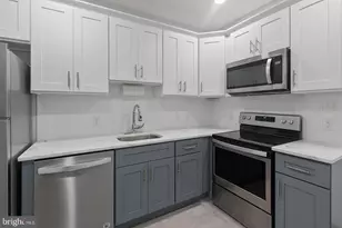 5213 Rodman St, Philadelphia, PA 19143 - Photo 10