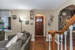 4607 Aubrey Ave, Philadelphia, PA 19114 - Photo 2