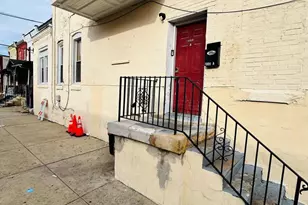 1000 N 43rd St, Philadelphia, PA 19104 - Photo 2