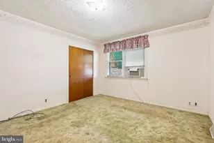 6749 Harley St, Philadelphia, PA 19142 - Photo 28