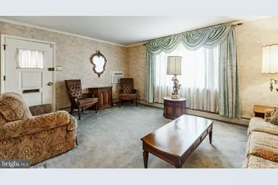 9229 Cottage Street, Philadelphia, PA 19114 - Photo 2