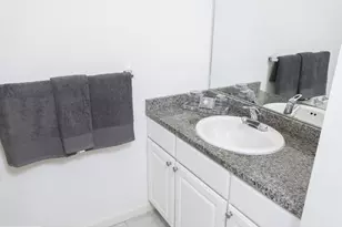 811-1 Filbert St, Philadelphia, PA 19107 - Photo 18