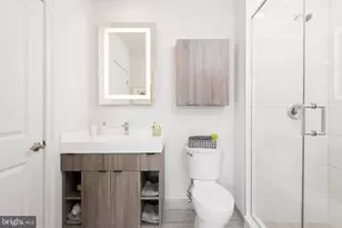 200 N 16th St, Philadelphia, PA 19102 - Photo 46