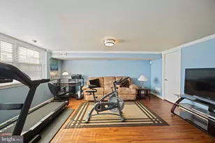 587 Wigard Ave, Philadelphia, PA 19128 - Photo 22