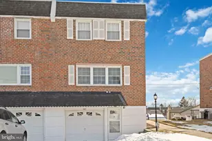 587 Wigard Ave, Philadelphia, PA 19128 - Photo 2