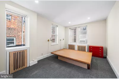 705 S Warnock Street, Philadelphia, PA 19147 - Photo 20