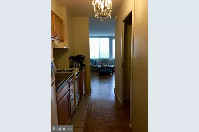 604 S Washington Square #713, Philadelphia, PA 19106 - Photo 4