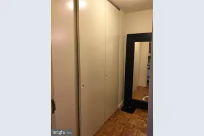 604 S Washington Square #713, Philadelphia, PA 19106 - Photo 6