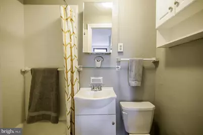 2031 Locust Street #203, Philadelphia, PA 19103 - Photo 8