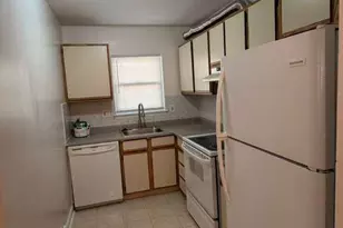 1564 Stoney Ln, Philadelphia, PA 19115 - Photo 2