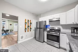 1542 N Hollywood St, Philadelphia, PA 19121 - Photo 6