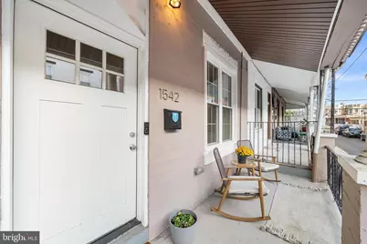 1542 N Hollywood Street, Philadelphia, PA 19121 - Photo 2