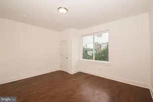 1956 N 8th St, Philadelphia, PA 19122 - Photo 14