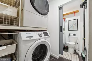 105 W Oxford St, Philadelphia, PA 19122 - Photo 8