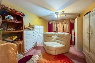 72203 Delaire Landing Rd, Philadelphia, PA 19114 - Photo 14