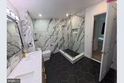 901 N Penn Street #R1303, Philadelphia, PA 19123 - Photo 16