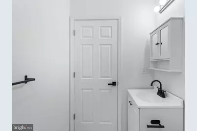 3943 Dell Street, Philadelphia, PA 19140 - Photo 12