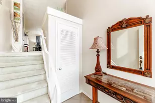 3602 Essex Ln, Philadelphia, PA 19114 - Photo 4