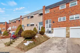 3602 Essex Ln, Philadelphia, PA 19114 - Photo 2