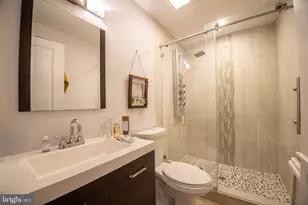 1407 S 18th St, Philadelphia, PA 19146 - Photo 6