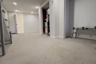 2079 Anchor St, Philadelphia, PA 19124 - Photo 26