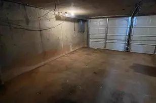 3937 Ellington Rd, Philadelphia, PA 19131 - Photo 14