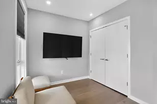 343 N Front St, Philadelphia, PA 19106 - Photo 28