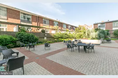 604 S Washington Square #1806, Philadelphia, PA 19106 - Photo 22