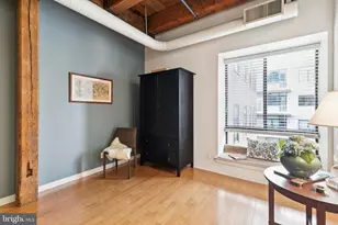 301 Race St, Philadelphia, PA 19106 - Photo 8