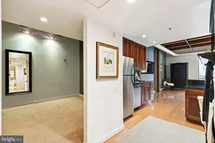 301 Race St, Philadelphia, PA 19106 - Photo 14