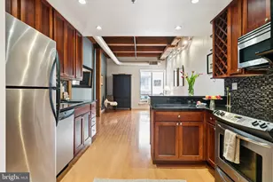 301 Race St, Philadelphia, PA 19106 - Photo 2