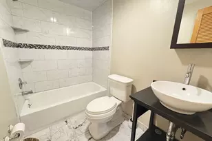 217 Church St, Philadelphia, PA 19106 - Photo 6