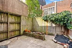 320 S Juniper St, Philadelphia, PA 19107 - Photo 14