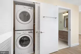 1701 S 4th St, Philadelphia, PA 19148 - Photo 4