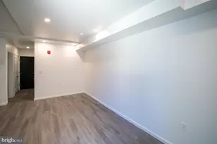 1201 Vine St, Philadelphia, PA 19107 - Photo 30