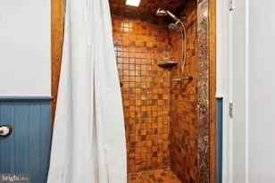 315 Fitzwater St, Philadelphia, PA 19147 - Photo 22