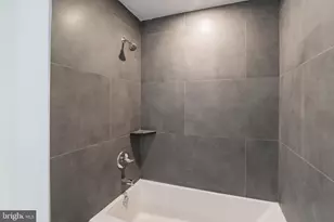 1622 Point Breeze Ave, Philadelphia, PA 19145 - Photo 14