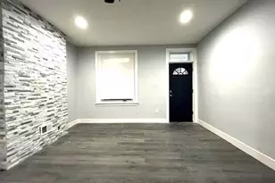 2437 W Toronto St, Philadelphia, PA 19132 - Photo 6