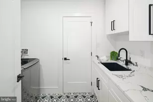 2324 Sansom St, Philadelphia, PA 19103 - Photo 42